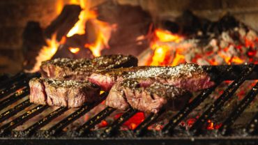 How To Cook Sizzling Steak