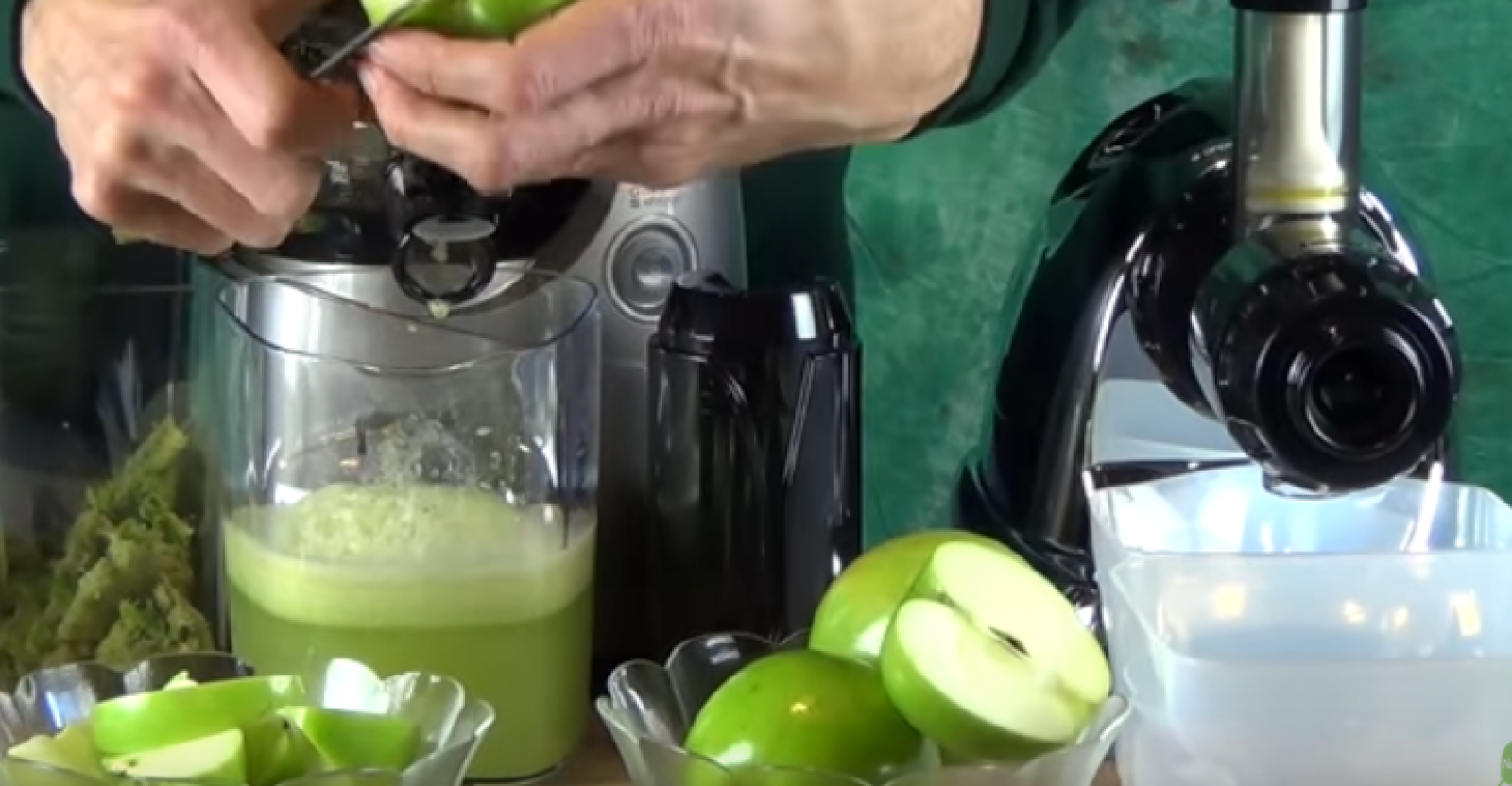 Best Juicer for Apples in 2024