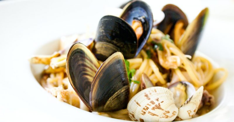 How To Cook Fresh Mussels From The Beach