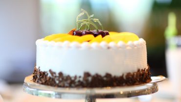 How To Bake A Cake In An Air Fryer
