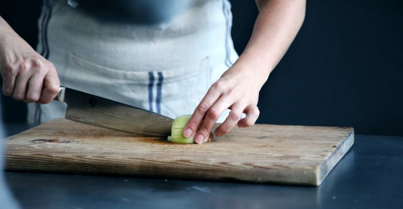 Best Cutting Board for Shun Knives in 2022