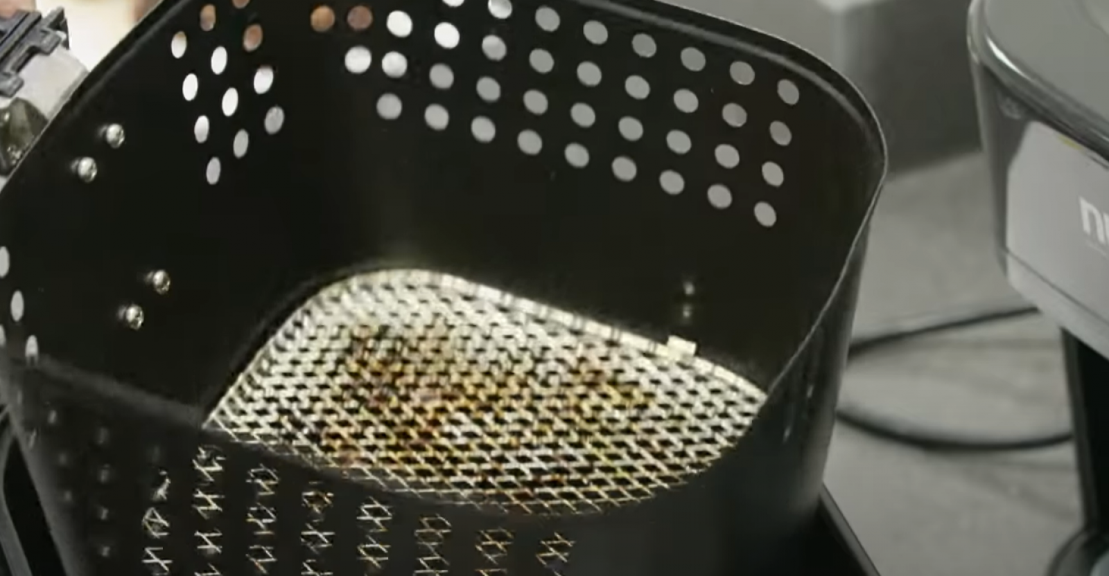 Do Air Fryers Smell Up Your House?