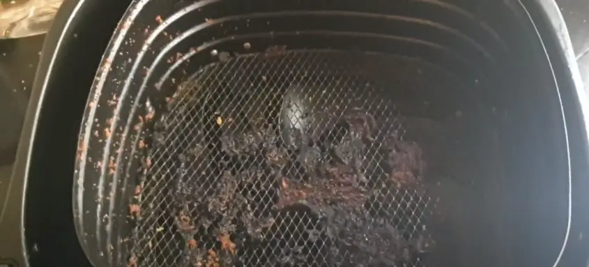 How to Clean Baked on Grease from Air Fryer