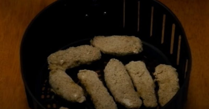 How Long to Cook Frozen Jalapeno Poppers in Air Fryer?