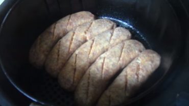 How Long to Cook Brats in an Air Fryer?