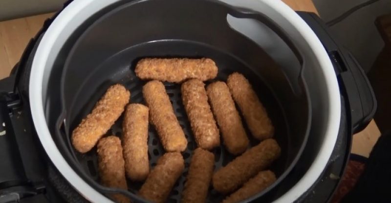 How to Cook Mozzarella Sticks in Air Fryer?