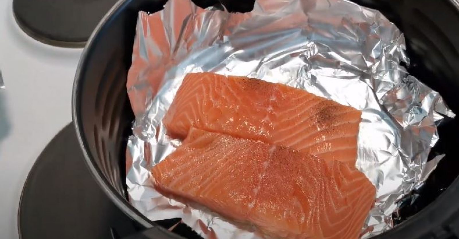 How to Line Air Fryer with Foil Stella! Restaurant Air Fryers