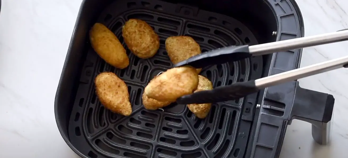 How Long Do You Cook Frozen Jalapeno Poppers In An Air Fryer