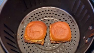 How to Cook White Castle Burgers in Air Fryer