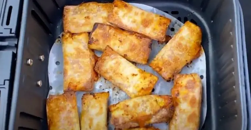 How Long do you put Pizza Rolls in the Air Fryer?