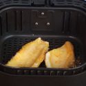 How to Reheat Fish in an Air Fryer