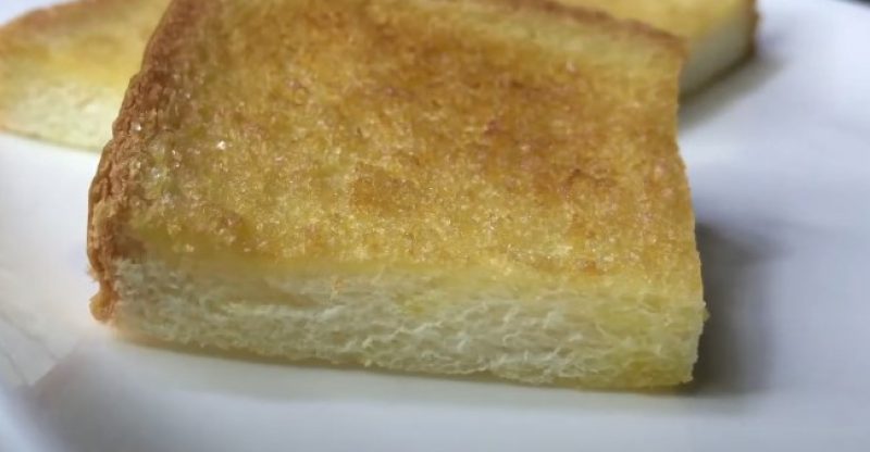 How to Make Toast in Air Fryer?