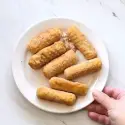 How long do u Cook Mozzarella Sticks in Air Fryer?