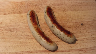 How Long to Cook Frozen Sausage Links in Air Fryer?