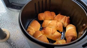 How to Make Pigs in a Blanket in an Air Fryer