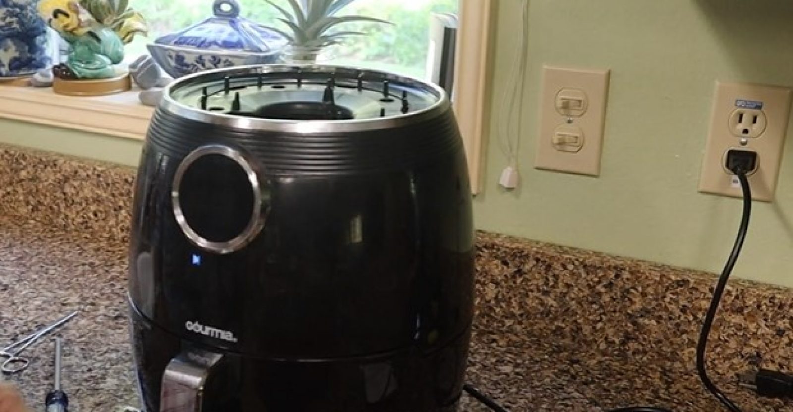 Why Does My Gourmia Air Fryer Keep Shutting Off?