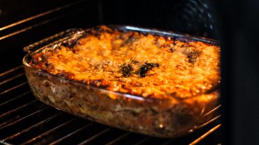 How to Reheat Lasagna in an Air Fryer