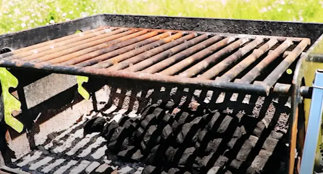 How To Use A Public Grill