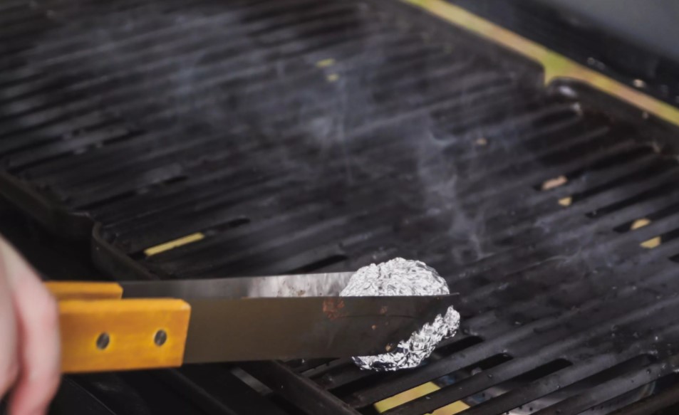 How to Clean Grill Grates Without Brush?