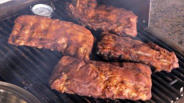 How to Slow Cook Ribs on a Gas Grill