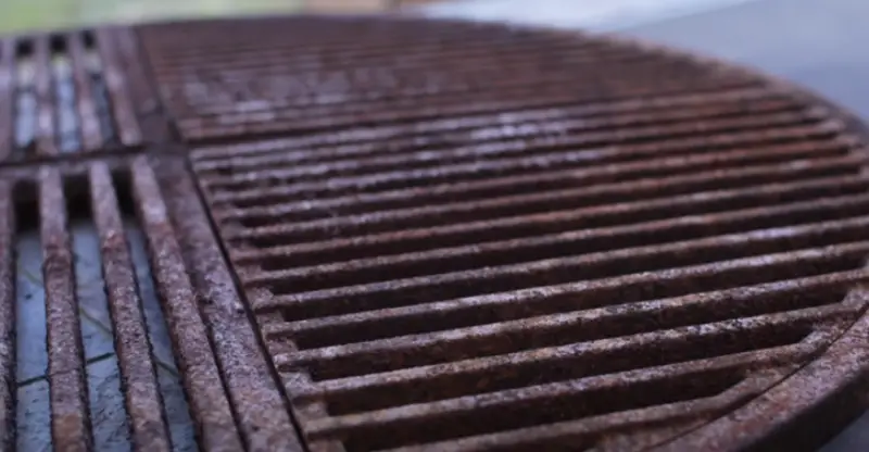 How to Clean Rust Off Of Grill Grates