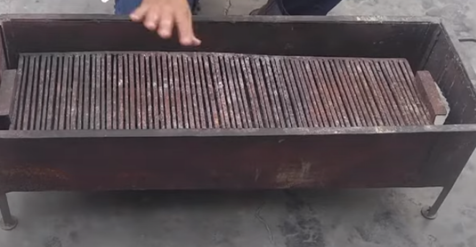 How to Build an Indoor Charcoal Grill