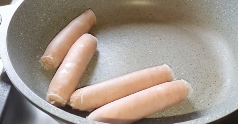 How Long Boil Sausage Before Grilling