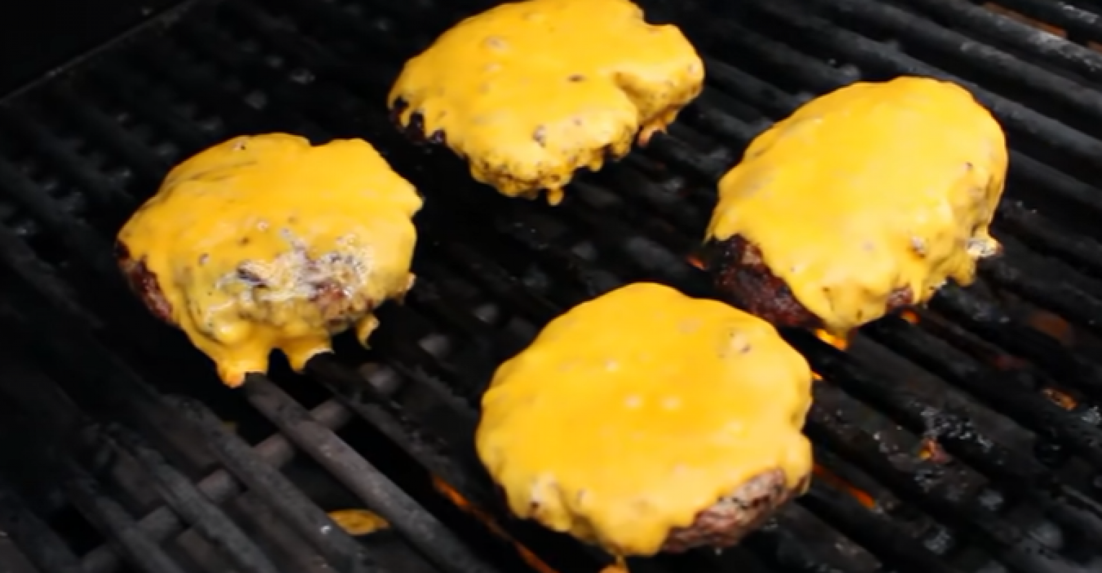 how-long-to-grill-burgers-on-gas-grills