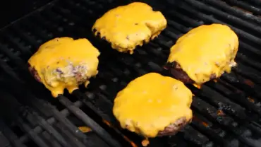 How Long To Grill Burgers On Gas Grills