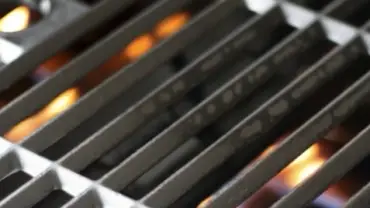 How To Clean Electric Grill