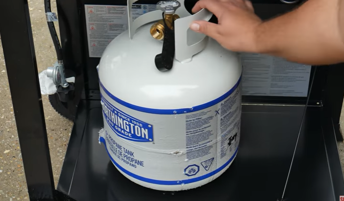 How To Hook Up Propane Tank To Grill