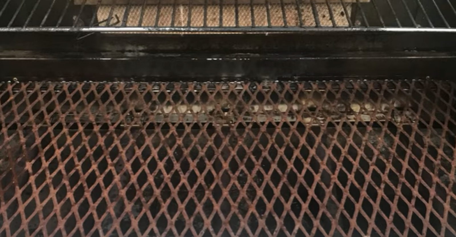 How To Place Lava Rocks In Gas Grill