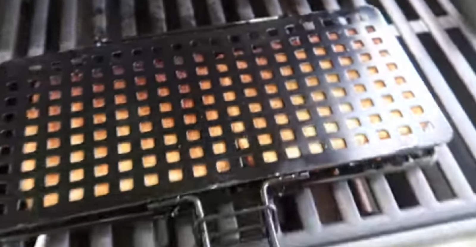 How To Use A Grill Mat
