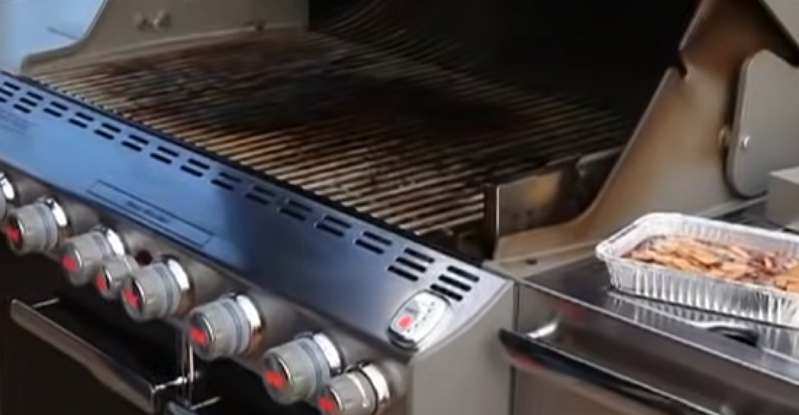 How To Use A Smoker Box On A Gas Grill