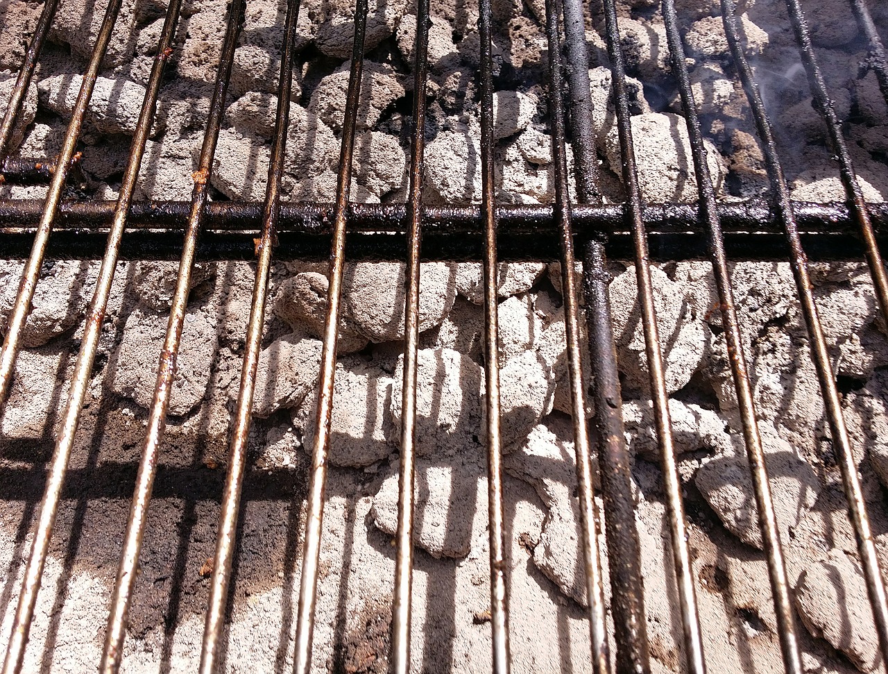 How To Clean Rust Off Cast Iron Grill Grates