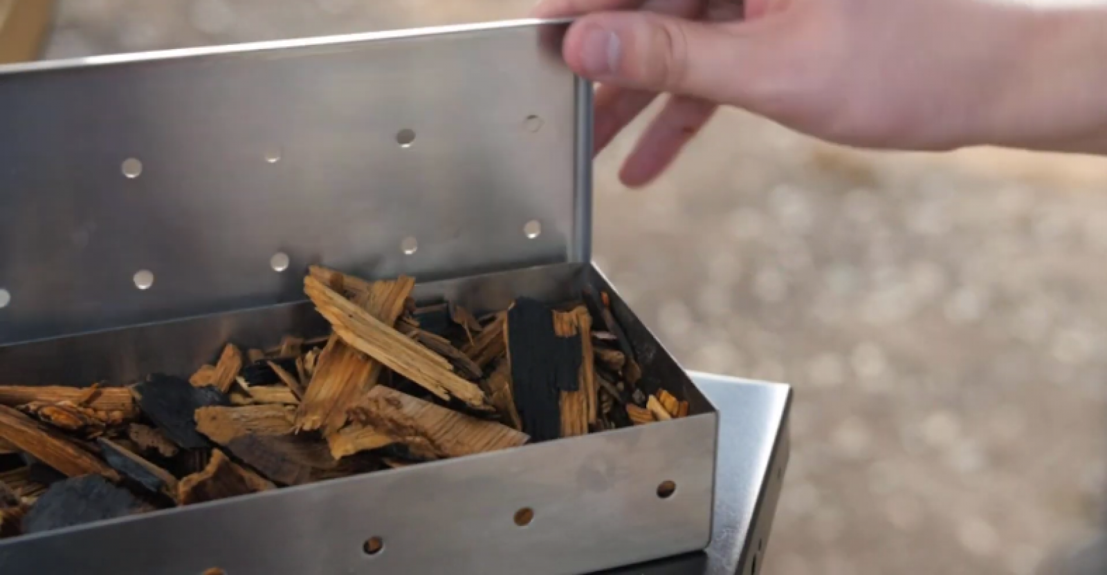How to Make a Smoke Box for Gas Grill
