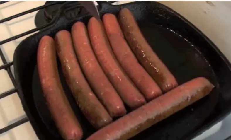 How Long do you Boil Sausage Before Grilling