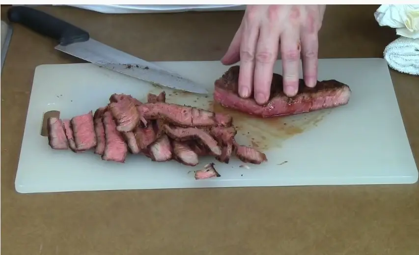 How to Cook Top Round Steak on the Grill