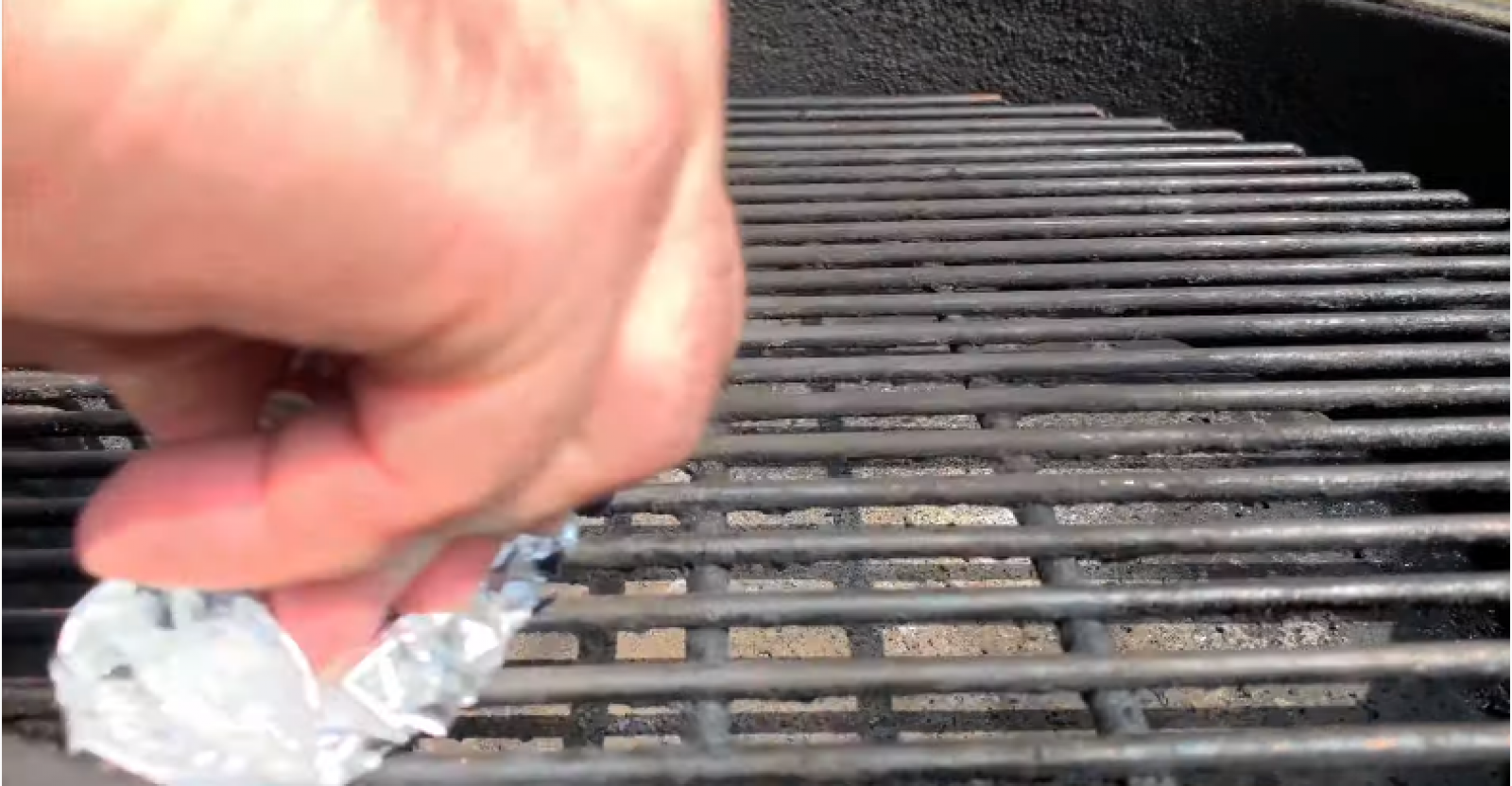How to Clean a Grill Without a Wire Brush