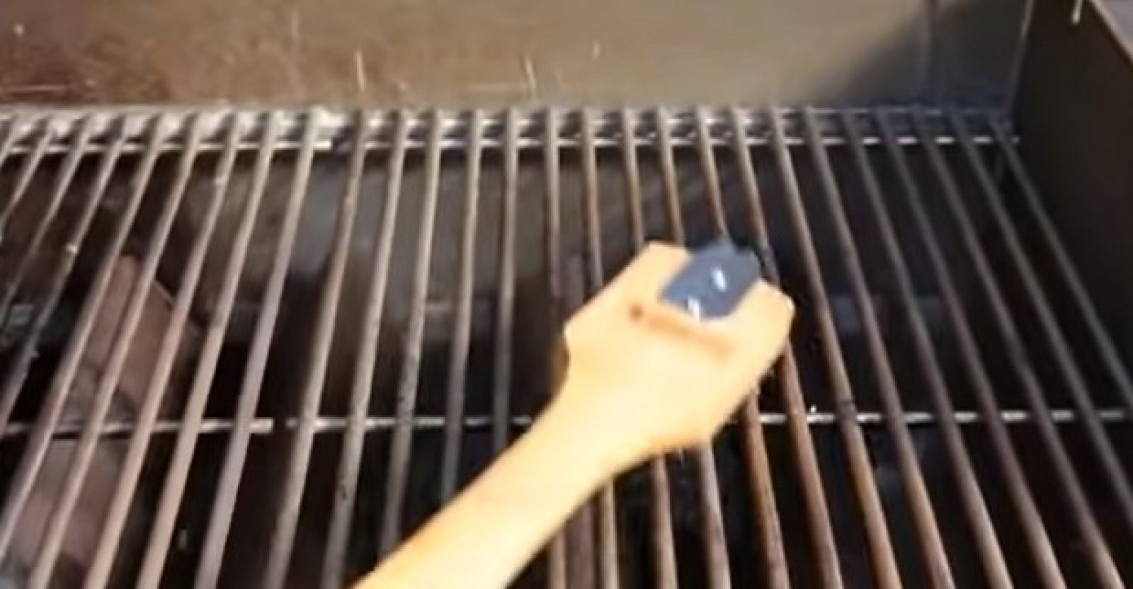 How To Clean A Weber Spirit Gas Grill