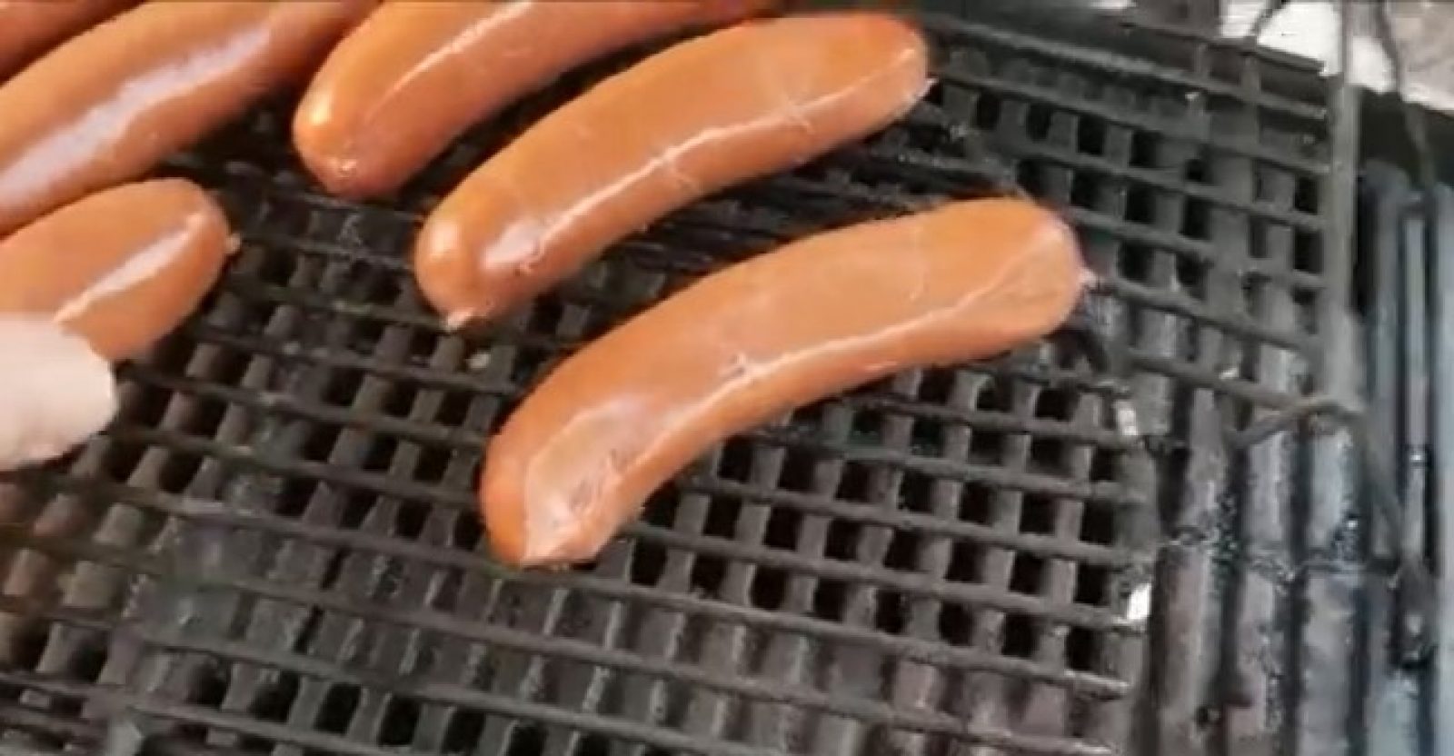How To Cook Hot Links On The Grill