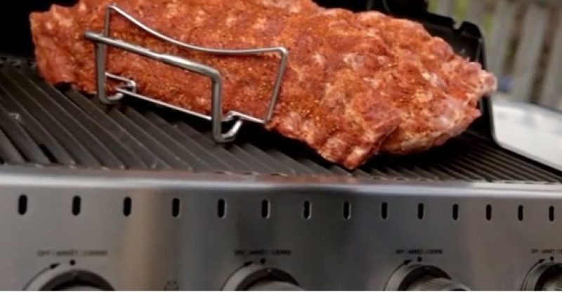 How To Use A Rib Rack On A Gas Grill