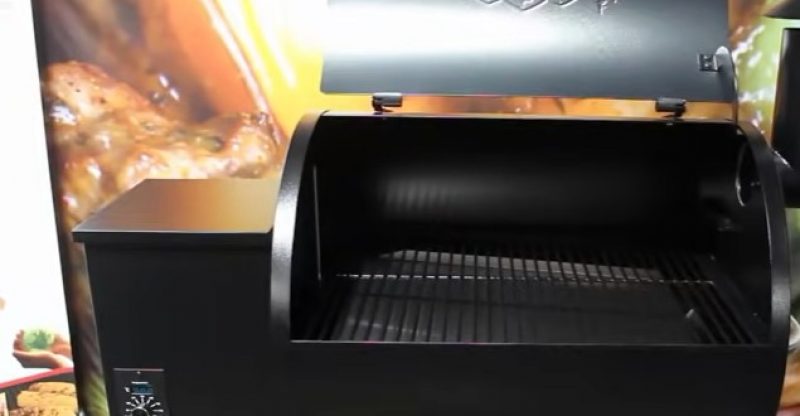 How To Use A Traeger Smoker Grill