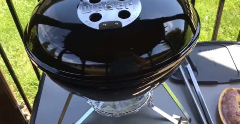 How To Use A Weber Smokey Joe Charcoal Grill