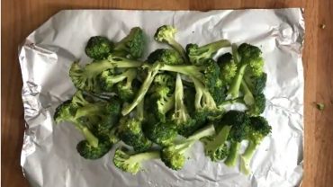 How to Cook Broccoli on the Grill in Foil