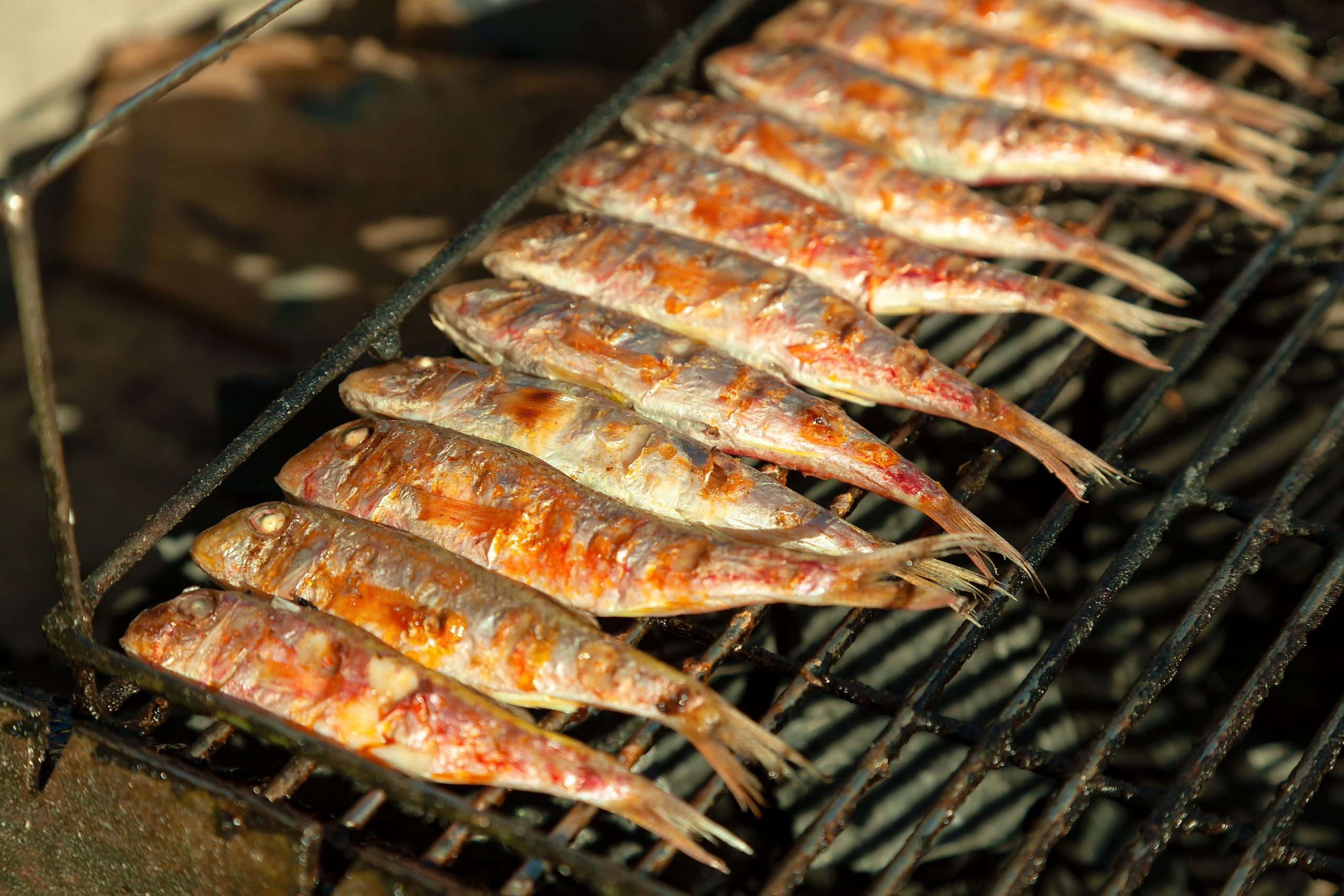 Do You Flip Fish When Grilling