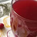 How to Make Cranberry Juice With Fresh Cranberries