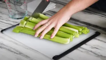 How To Juice Celery Without A Juicer