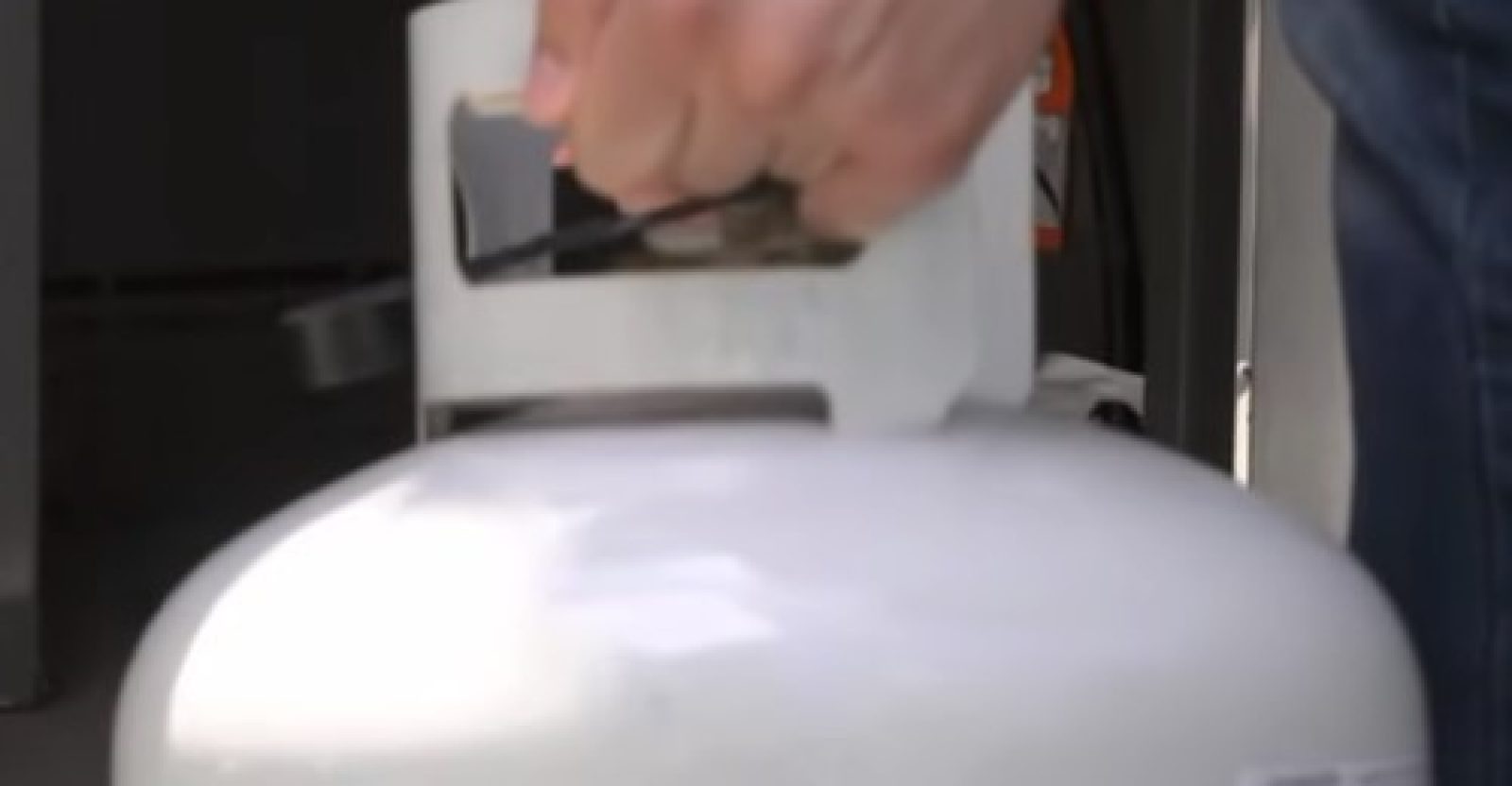 How To Check Propane Level Of A Gas Grill